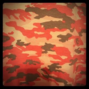 Lularoe Carly in Pink Camo Size M. NWT